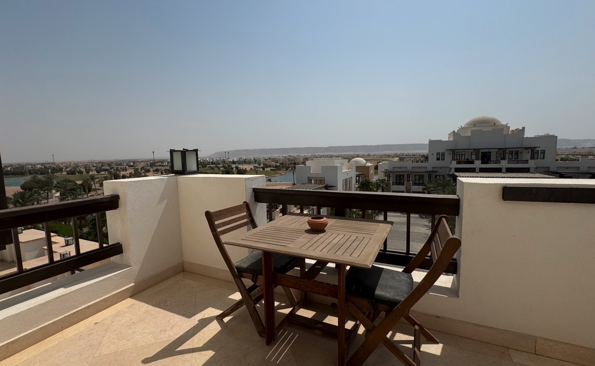 1 Bed Ancient Sands apartment