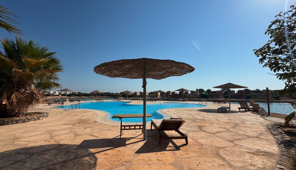 Swimming pool beside West Golf El Gouna apartment